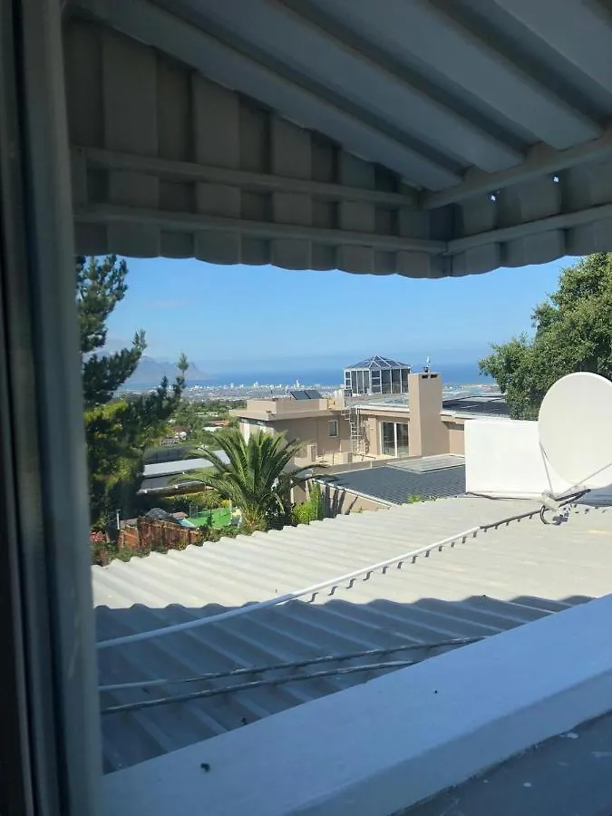 Villa The Flying Dutchman Κέιπ Τάουν Bed and Breakfast