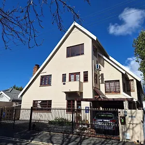 Clarence House ** Cape Town